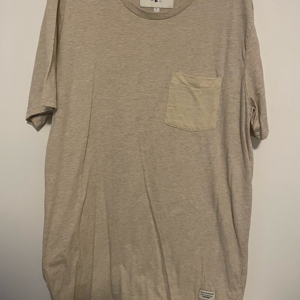 🎉2/$10 Modern Amusement Tan Short Sleeve Tee